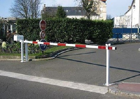 Barrières levantes lisse acier