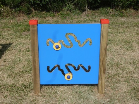 Panneau ludique pour les aires de jeux
