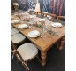 Chaise en bois robuste