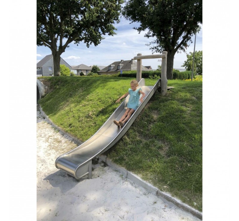 GRAND TOBOGGAN BUTTE ET PLATE-FORME EN ROBINIER