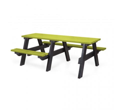 Table pique-nique en plastique recyclé PMR 7 places dont 1 fauteuil roulant