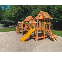 AIRE DE JEUX EN ROBINIER