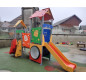 Petit château aire de jeu pour enfants