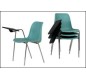 Chaise empilable avec tablette écritoire