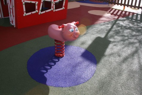 Cochon jeu sur ressort